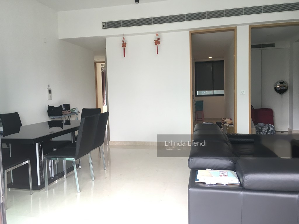 Parvis thumbnail photo